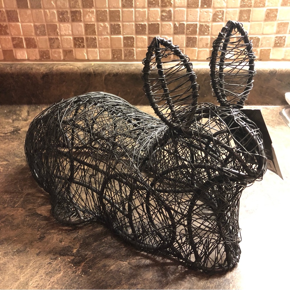 Threshold Black Wire Rabbit Statue Topiary Base Garden Easter Bunny Decor New